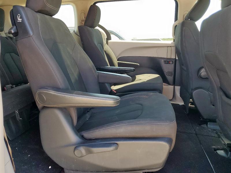 2C4RC1CG4LR117524 - 2020 CHRYSLER VOYAGER LX შავი ფოტო 11