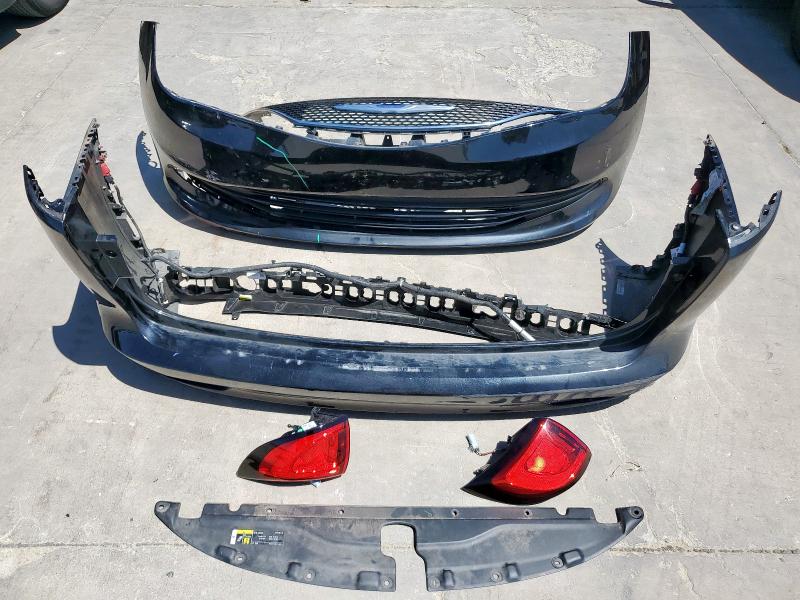 2C4RC1CG4LR117524 - 2020 CHRYSLER VOYAGER LX შავი ფოტო 13