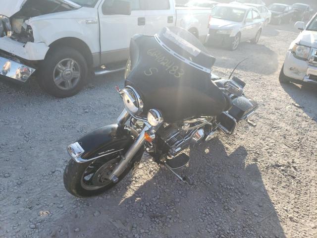 1HD1FCW116Y697188 - 2006 HARLEY-DAVIDSON FLHTCUI 黑色 照片 2