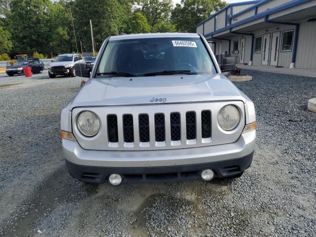 1C4NJPBA2CD558723 - 2012 JEEP PATRIOT SPORT SILVER photo 5