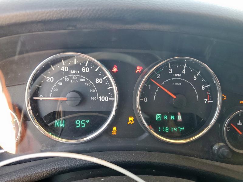 1C4AJWAG3FL705429 - 2015 JEEP WRANGLER SPORT YELLOW photo 9