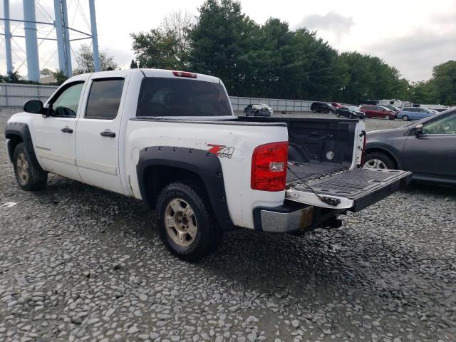 2GCEK13M371638567 - 2007 CHEVROLET SILVERADO K1500 CREW CAB WHITE photo 2