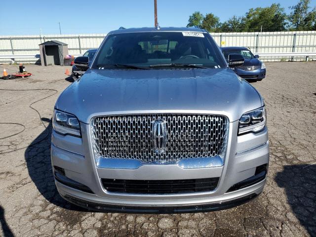 5LMJJ2NG0PEL12750 - 2023 LINCOLN NAVIGATOR 银色 照片 5