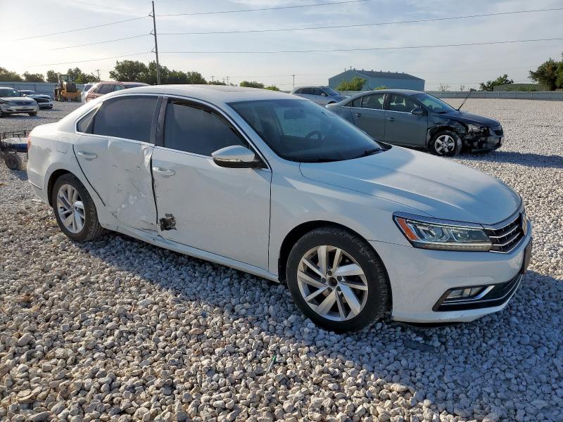 1VWBA7A33JC009036 - 2018 VOLKSWAGEN PASSAT SE თეთრი ფოტო 4