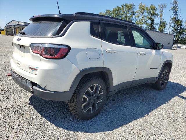 3C4NJDDB2KT627794 - 2019 JEEP COMPASS TRAILHAWK WHITE photo 3