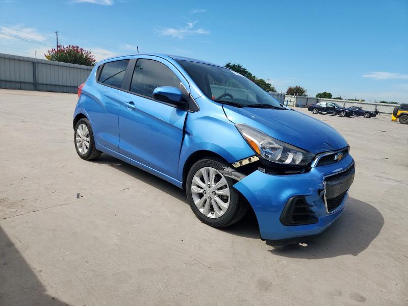 KL8CD6SA2JC468606 - 2018 CHEVROLET SPARK 1LT ლურჯი ფოტო 4