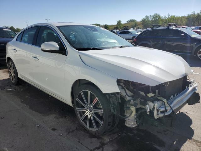 LYV612TMXGB101741 - 2016 VOLVO S60 PLATINUM WHITE photo 4