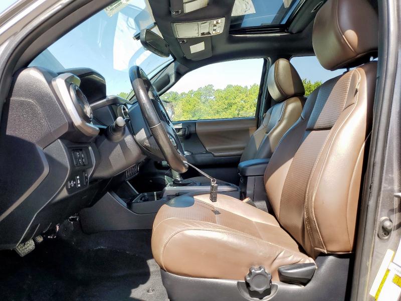 5TFGZ5ANXGX004828 - 2016 TOYOTA TACOMA DOUBLE CAB GRAY photo 7