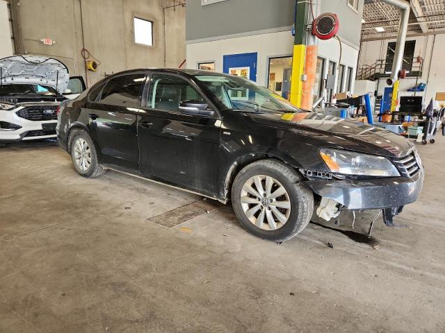 1VWAH7A33DC142052 - 2013 VOLKSWAGEN PASSAT S BLACK photo 4