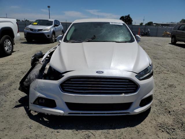 3FA6P0SU5GR206663 - 2016 FORD FUSION TITANIUM PHEV WHITE photo 5