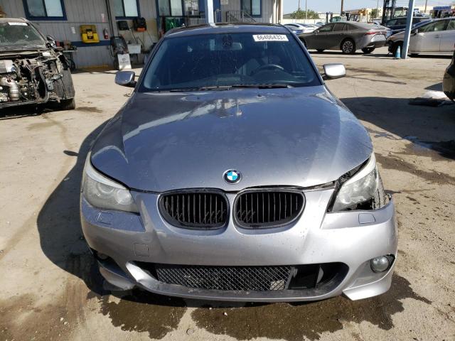 WBANW1C54AC165922 - 2010 BMW 535 I GRAY photo 5