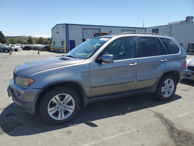 2005 BMW X5 4.4I, 
