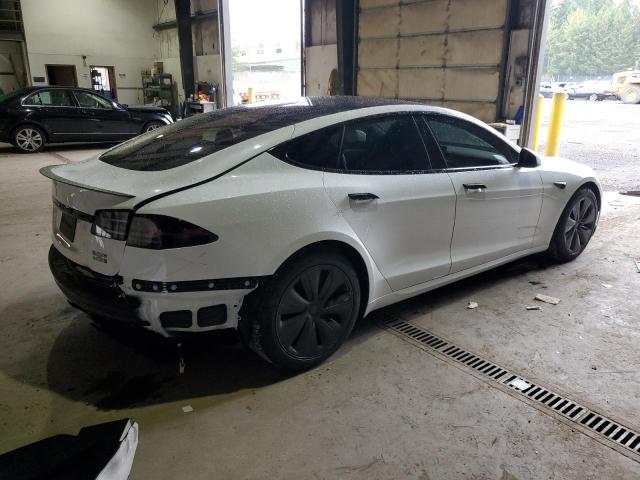 5YJSA1E64NF496826 - 2022 TESLA MODEL S WHITE photo 3