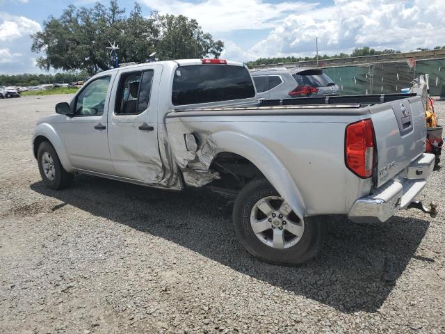 1N6AD09U99C421870 - 2009 NISSAN FRONTIER CREW CAB SE SILVER photo 2