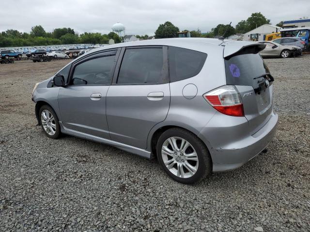 JHMGE88439S006073 - 2009 HONDA FIT SPORT GRAY photo 2