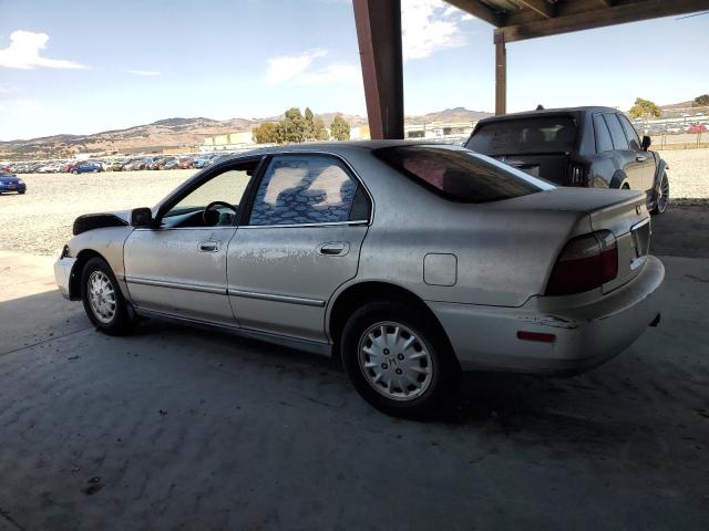 1HGCD566XVA195571 - 1997 HONDA ACCORD EX Արծաթագույն լուսանկար 2