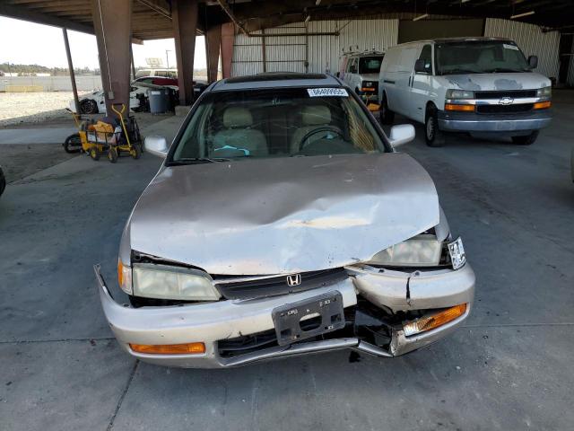 1HGCD566XVA195571 - 1997 HONDA ACCORD EX Արծաթագույն լուսանկար 5