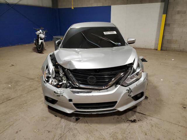 1N4AL3AP3JC196658 - 2018 NISSAN ALTIMA 2.5 SILVER photo 5