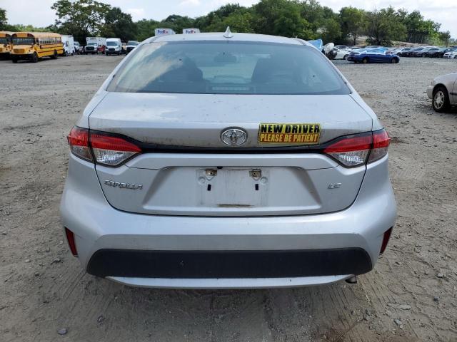 5YFEPMAEXMP188105 - 2021 TOYOTA COROLLA LE فضي صورة 6