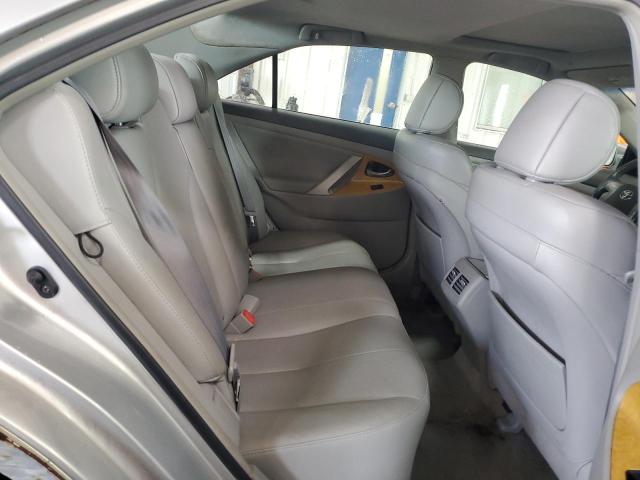 4T1BK46K17U027113 - 2007 TOYOTA CAMRY LE 银色 照片 10