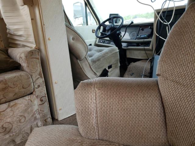 1GBLP37J4T3308532 - 1997 ALGR MOTORHOME WHITE photo 5