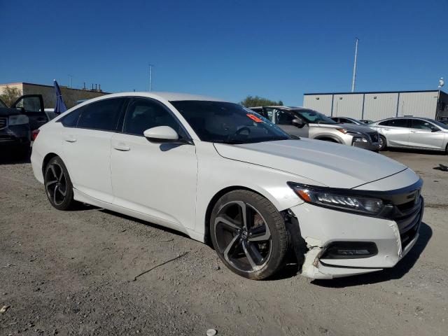 1HGCV1F37KA166360 - 2019 HONDA ACCORD SPORT Белый фото 4