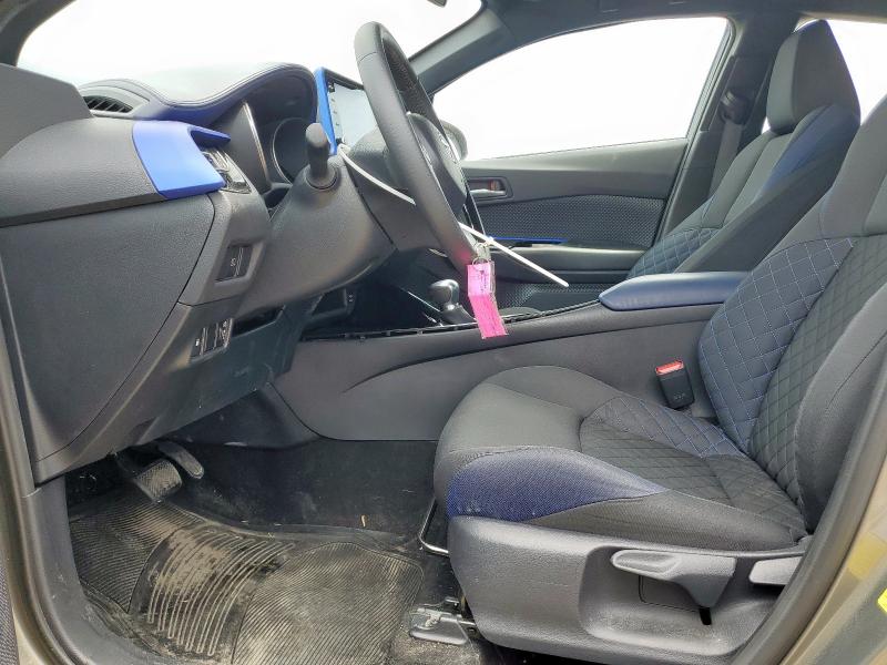 NMTKHMBX2MR138580 - 2021 TOYOTA C-HR XLE მწვანე ფოტო 7