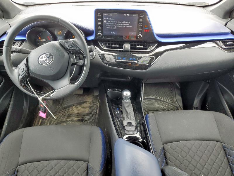 NMTKHMBX2MR138580 - 2021 TOYOTA C-HR XLE მწვანე ფოტო 8