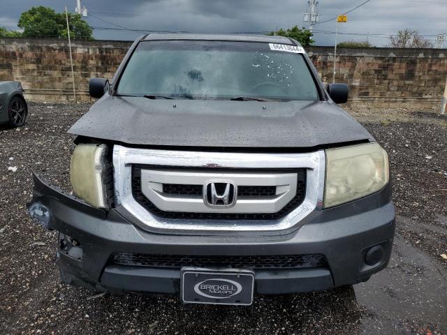 5FNYF3H2XBB035917 - 2011 HONDA PILOT LX GRAY photo 5