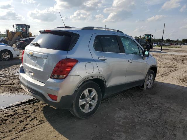 3GNCJPSB4HL171437 - 2017 CHEVROLET TRAX 1LT SILVER photo 3