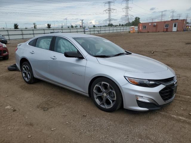 1G1ZG5ST4KF175979 - 2019 CHEVROLET MALIBU RS SILVER photo 4