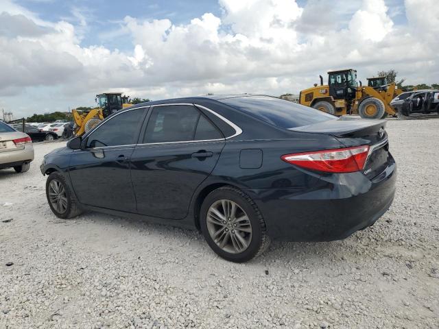 4T1BF1FK8GU169865 - 2016 TOYOTA CAMRY LE Mavi foto 2