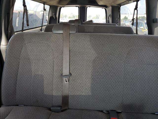 1GAZGPFG5K1220319 - 2019 CHEVROLET EXPRESS G3 LT WHITE photo 10