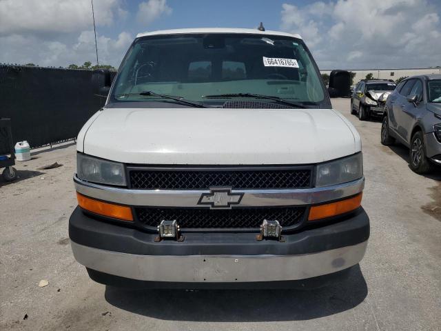 1GAZGPFG5K1220319 - 2019 CHEVROLET EXPRESS G3 LT WHITE photo 5