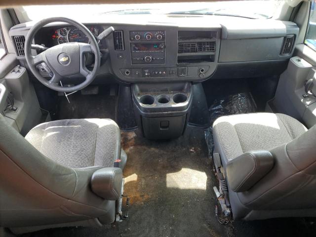 1GAZGPFG5K1220319 - 2019 CHEVROLET EXPRESS G3 LT WHITE photo 8