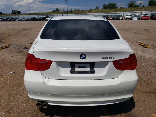 WBAPH73539A173264 - 2009 BMW 328 I WHITE photo 6