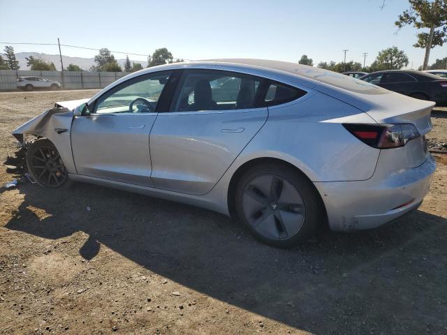 5YJ3E1EA8JF038200 - 2018 TESLA MODEL 3 SILVER photo 2