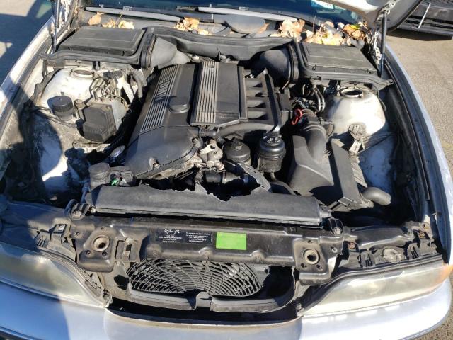 WBADM6342XGU03807 - 1999 BMW 528 I AUTOMATIC Արծաթագույն լուսանկար 7