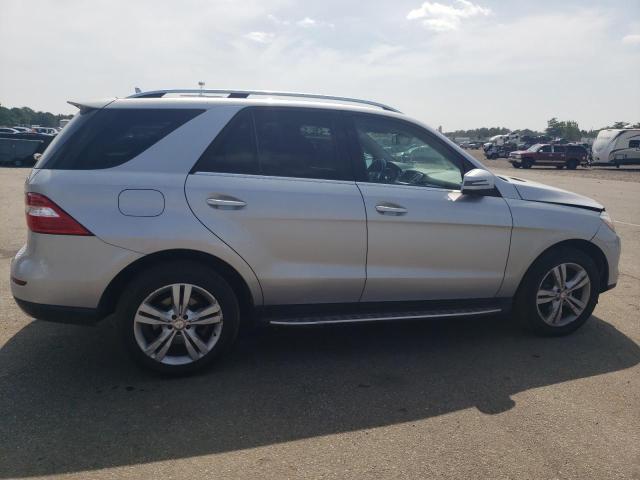 4JGDA5HB9EA278653 - 2014 MERCEDES-BENZ ML 350 4MATIC SILVER photo 3