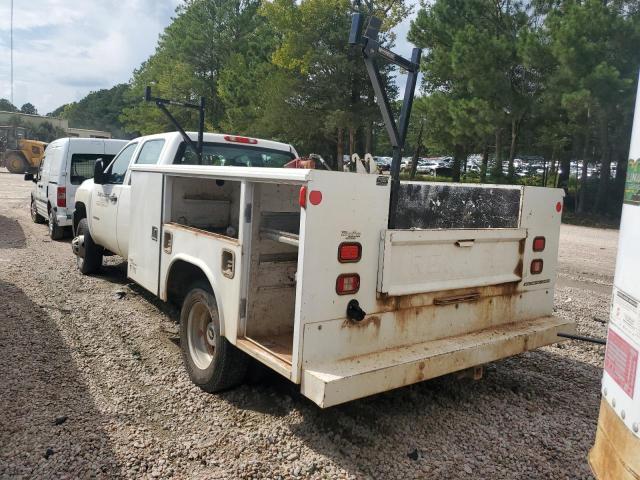 1GB4CZCGXBF250033 - 2011 CHEVROLET SILVERADO C3500 WHITE photo 2