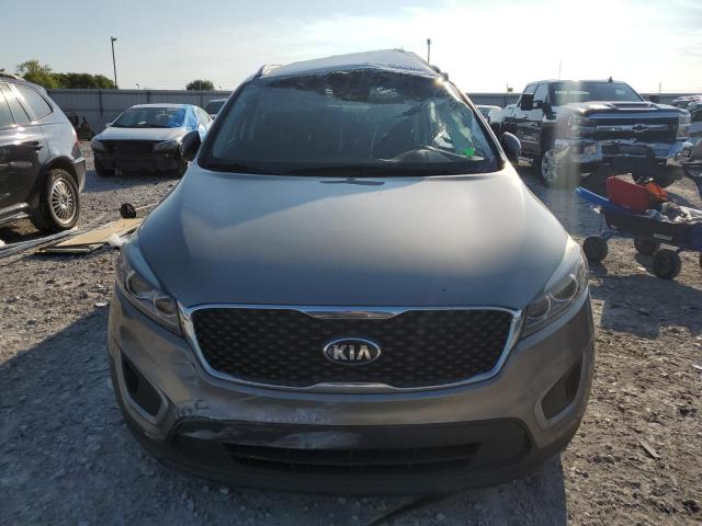 5XYPG4A35HG256070 - 2017 KIA SORENTO LX CHARCOAL photo 5