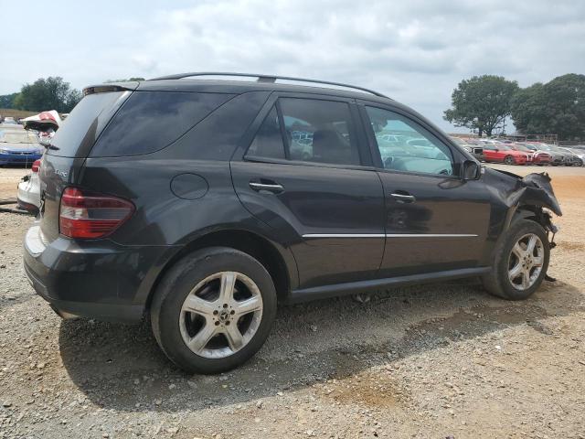 4JGBB22E88A376969 - 2008 MERCEDES-BENZ ML 320 CDI BLACK photo 3