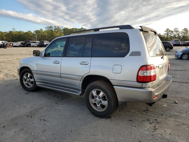 JTEHT05J672110766 - 2007 TOYOTA LAND CRUIS SILVER photo 2