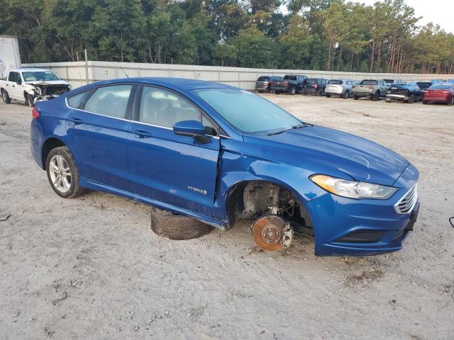 3FA6P0UU2JR142196 - 2018 FORD FUSION S HYBRID BLUE photo 4