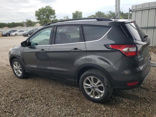 1FMCU0GD3JUC90718 - 2018 FORD ESCAPE SE GRAY photo 2