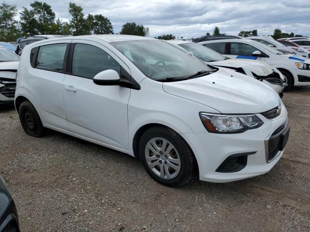 1G1JG6SBXK4134312 - 2019 CHEVROLET SONIC WHITE photo 4