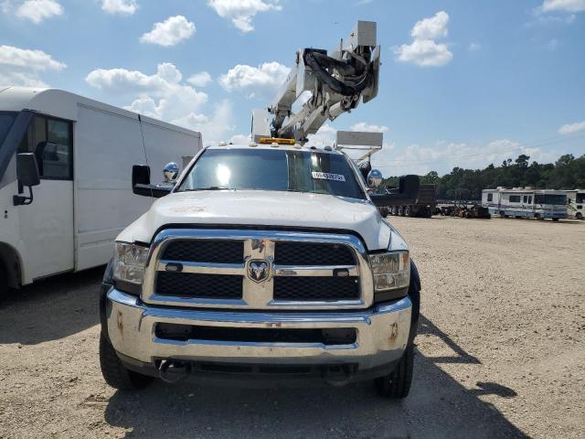 3C7WRNBL7FG635700 - 2015 RAM 5500 WHITE photo 5