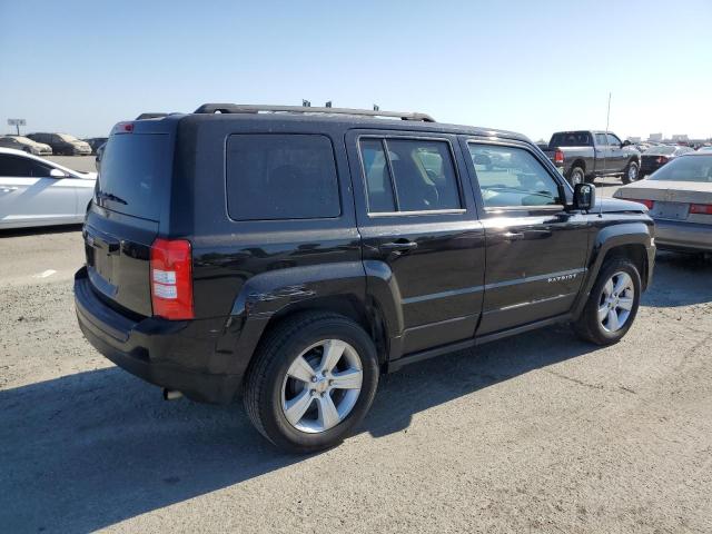 1C4NJPBB8ED848430 - 2014 JEEP PATRIOT SPORT შავი ფოტო 3