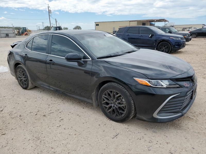4T1C11AK7RU247601 - 2024 TOYOTA CAMRY LE BLACK photo 4