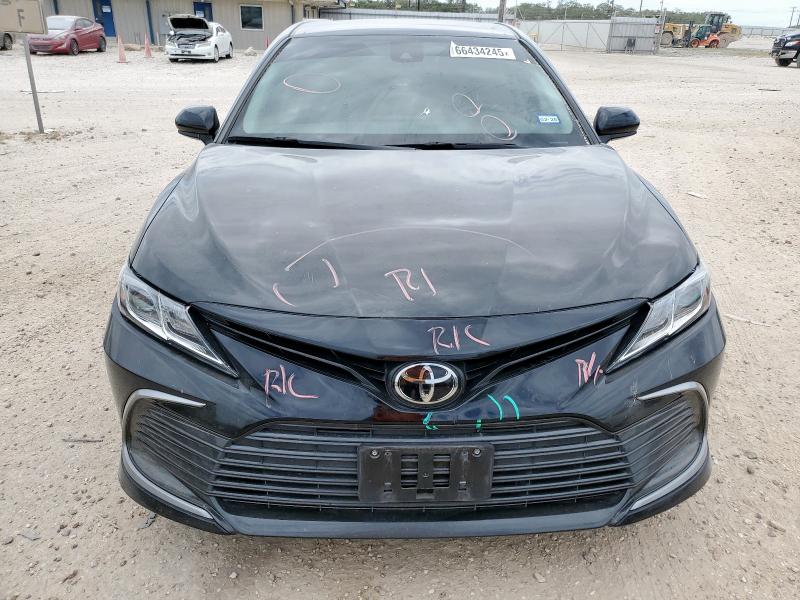 4T1C11AK7RU247601 - 2024 TOYOTA CAMRY LE BLACK photo 5
